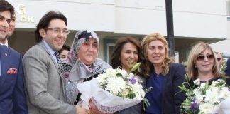 В Турции умер русский парень, который получил тяжелую травму. Он 10 лет жил в семье турков, а родная мать его так и не забрала.
