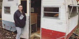 14-летняя девочка купила дряхлый фургон за 200$. Но только взгляните, что у него внутри!