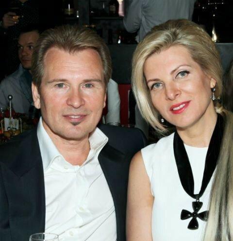 Народ осудил всех участников того давнего выпуска ток-шоу «Пусть говорят». С тех пор прошло уже более 10 лет, а впечатление осталось.-6-2