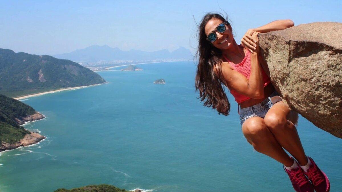 Наверно, все вы не раз натыкались в соцсетях на невероятно красивые фото влюбленных пар, удивительных мест или просто обычных людей, когда вы думали : « Ух ты! Как им удалось сделать такой снимок?-10-2