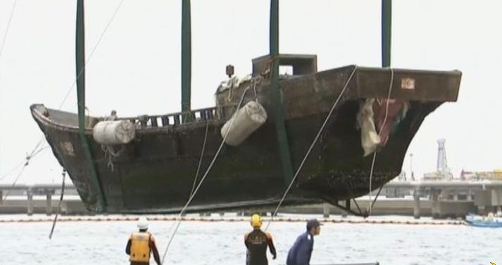Считается, что эта тайна еще не разгадана. Хотя происходит она в нашем веке – полном камер слежения, спутников и ученых.
