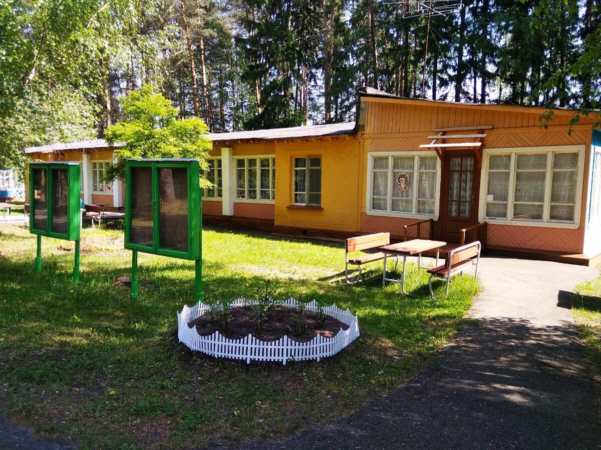 Сейчас о трагедии на озере совершенно ничего не напоминает