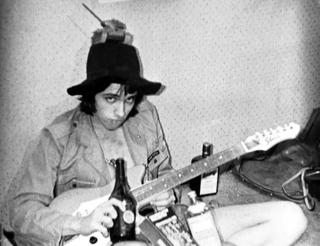 Сергей Курехин в молодости.