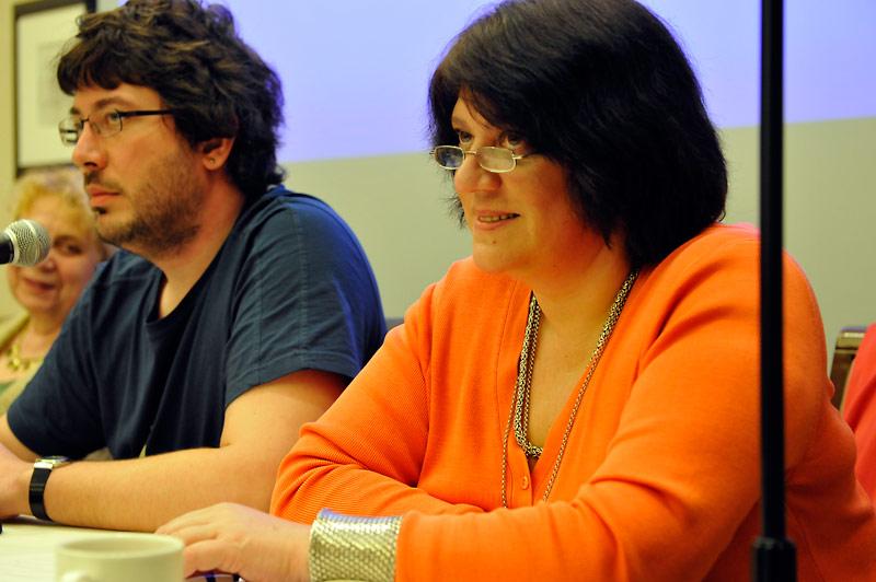 В 2017 году ВЦИОМ проводил опрос: "Вы хотите уехать из России?". 70% опрошенных ответили положительно. Ученые пришли к выводу, что тяга к чужим берегам рождается вовсе не от нелюбви к Родине.