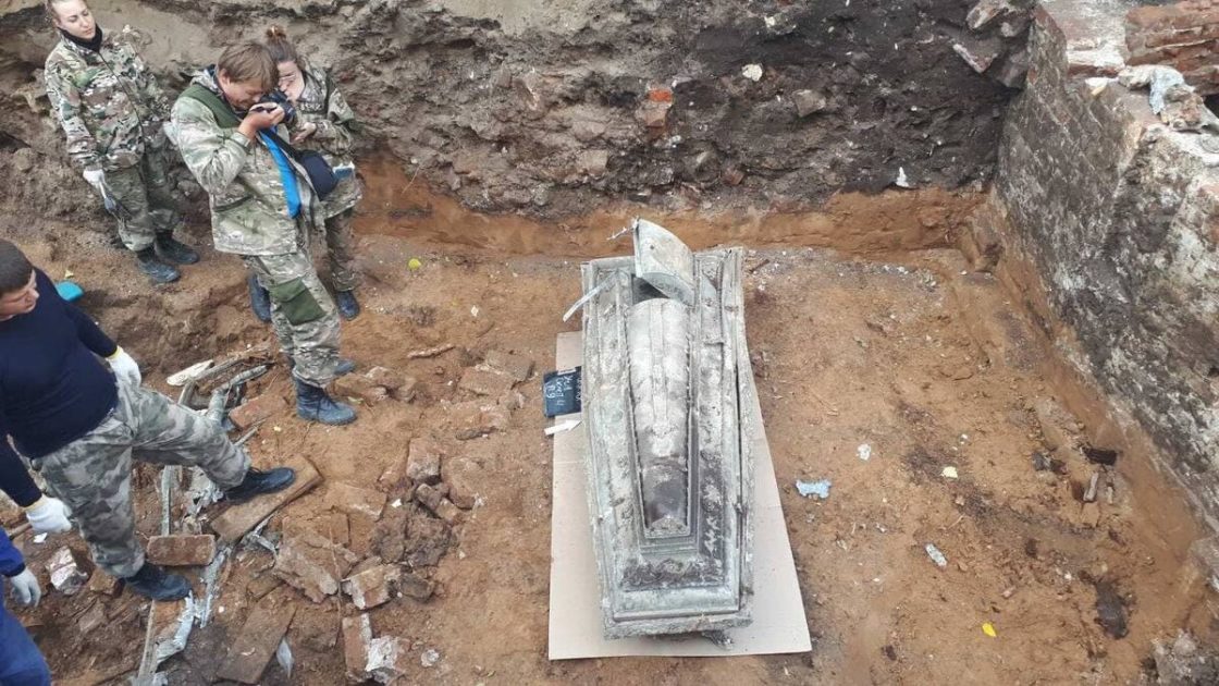 Во время прокладки труб в Самаре