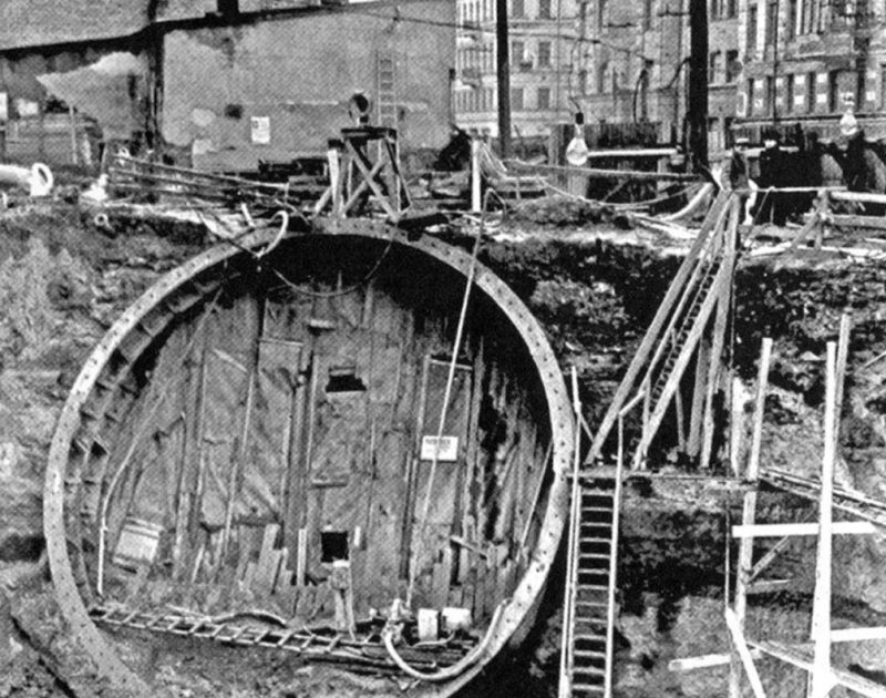 Зачем в Петербурге под землёй на глубине 12 метров скрыли
