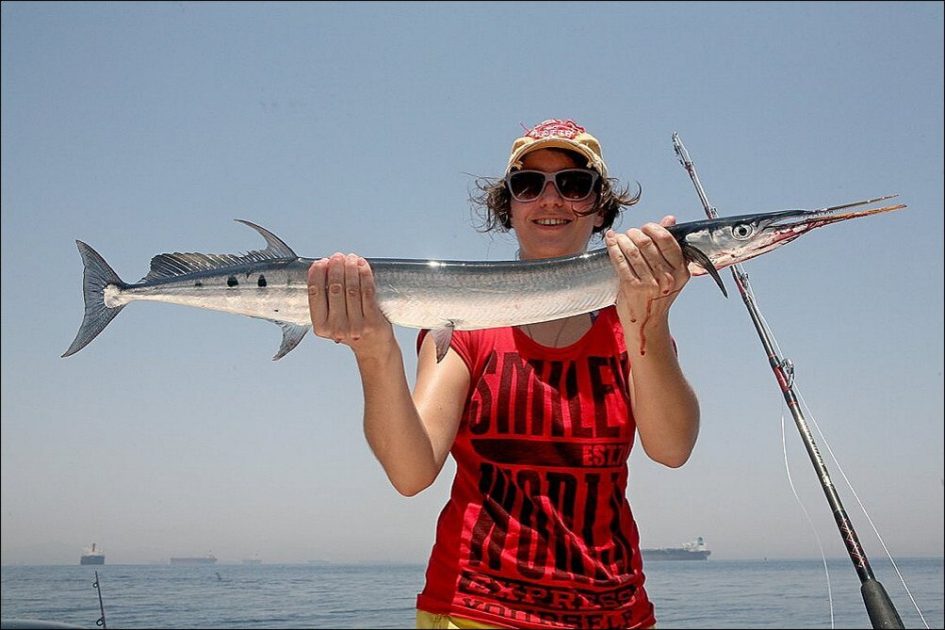 Иногда даже в лодке.