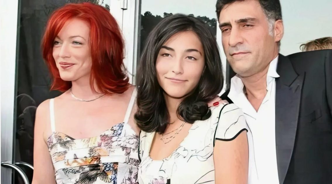 Как выглядит и от кого родила ребенка старшая дочь Тиграна Кеосаяна, падчерица Маргариты Симоньян Александра?