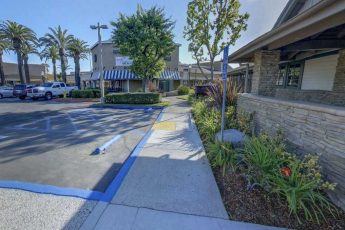 Зашел в заведение США: сразу смекнули, что я русский. 7 главных вопросов, которые мне задали в первые 15 минут. Устал отвечать