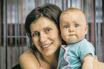 Особенной дочери Светланы Зейналовой уже 12 лет, как выглядит повзрослевшая Александра