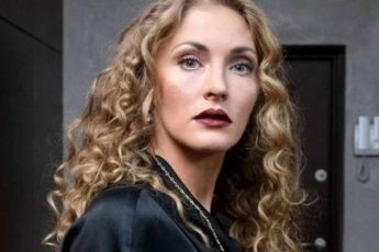 Влюбилась в женатого, а когда он овдовел стала заботливой мачехой и женой. Известный муж и дети актрисы Анны Казючиц