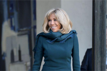 8 ошибок в стиле Брижит Макрон, из-за которых она выглядит странно