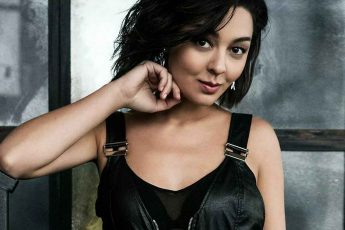 «А могла стать филологом»: Марина Кравец, творчество, красавец-муж и кто она по национальности