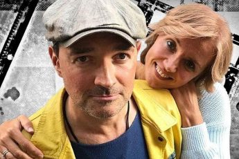 Дуня - дочь Ксении Алферовой и Егора Бероева, которую считали особенной. 38-летний приемный сын