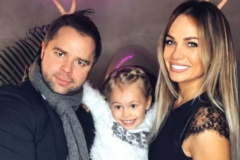 В 14 лет выглядит на 25, отдыхает на островах и собирает полные залы. Как живет дочь Виталия Гогунского - Milana Star