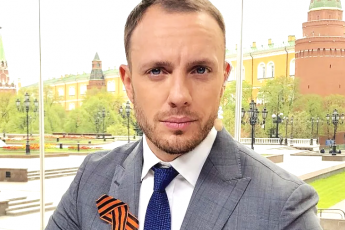 Роман с женой Малкина, развод с Анной Башмет и дочка с необычным именем. Судьба ведущего "Первого" канала - Тимура Соловьева