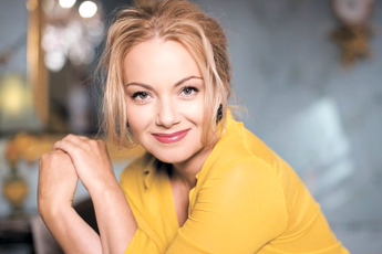 Сыну Ольги Будиной, в которого когда-то не верили врачи, уже 19 лет. Как выглядит повзрослевший сын актрисы, которую бросил муж