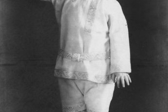 «У него была большая живость ума и суждения и много вдумчивости»