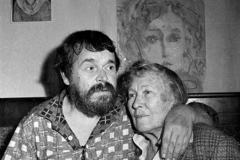 Зверь и его Муза: он бешено ревновал, хотя был младше на 40 лет, и писал бесчисленные портреты любимой