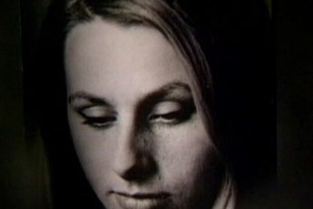 Упала замертво, докурив последнюю сигарету. «Некрасивая красавица» Наталья Вилькина: наперегонки со смертью