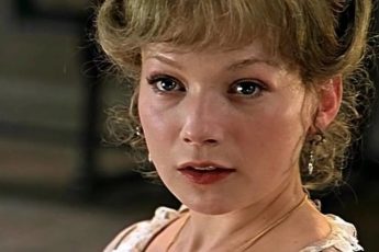 "Муж спал с мужчиной, пережила насилие и осталась одна в США": исповедь Елены Кореневой о самой горькой правде своей жизни