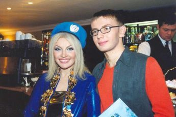 «С юбилеем, предательница»: как сын Повалий превратил её праздник в позор