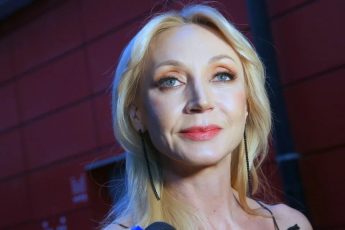 Потеряла 100 миллионов, замужем за вором и снимается голой в 54 года: как там дела у Кристины Орбакайте