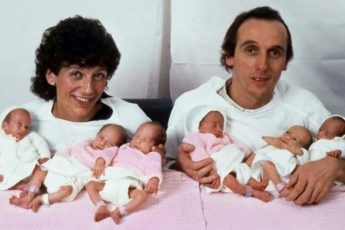 Родила сразу шестерых детей. Как сложилась судьба детей 40 лет спустя?