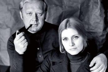 Юрий Визбор посвятил "Ты у меня одна..." Аде Якушевой. И ушёл к актрисе Евгении Ураловой