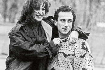 Редкие архивные снимки 90-х: актёры и политики, звезды России и зарубежные … Фотографии, которые не оставят вас равнодушными