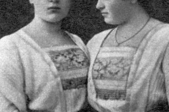 Веру Мухину судьба упрямо вела навстречу к человеку, ближе которого у нее в жизни не будет...