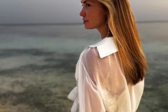 Агата Муцениеце отказывается от борьбы за детей?