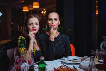 Золотые, звездные дети которые приносят одни проблемы.