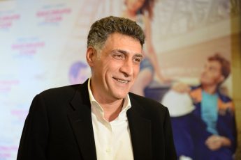 Как это бросить двух детей, красавицу – жену и остаться хорошим, спроси у Тиграна Кеосаяна