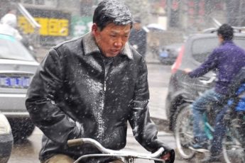 Как китайцы выживают зимой без центрального отопления