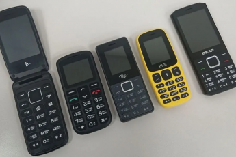 Почему люди переходят со смартфонов на кнопочные телефоны?