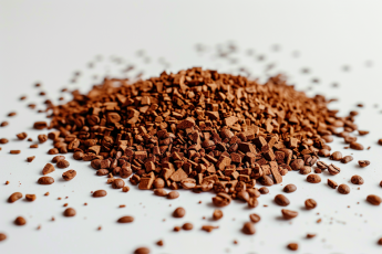 Растворимый кофе — это вообще кофе? Разбираем мифы, правду и технологии