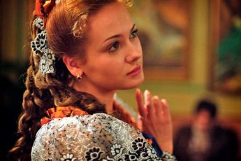 Была такая милая, а сейчас совсем другой человек: как изменилась звезда сериалов «Две судьбы» и «Бедная Настя» Анна Горшкова