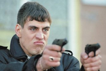 Отзывы бандитов и американцев о фильме «Жмурки»: когда реальность встречается с кино