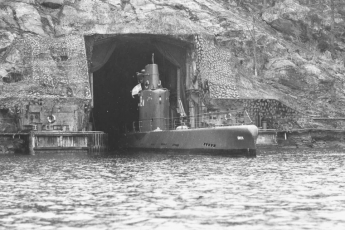 Объект 825: тайна подземной базы подводных лодок в Балаклаве